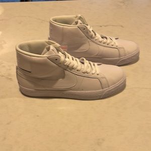 Nike SB Zoom Blazer Mid